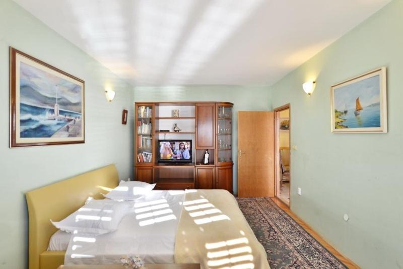 House Rogoznica Villa ล็อควา โรโกซนิตซา ภายนอก รูปภาพ