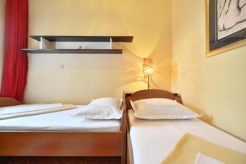 House Rogoznica Villa ล็อควา โรโกซนิตซา ภายนอก รูปภาพ