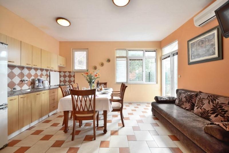 House Rogoznica Villa ล็อควา โรโกซนิตซา ภายนอก รูปภาพ